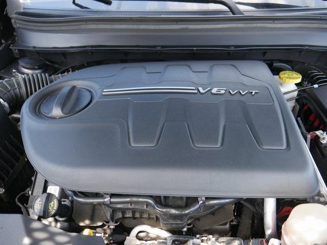 used 2022 Jeep Cherokee car, priced at $27,668