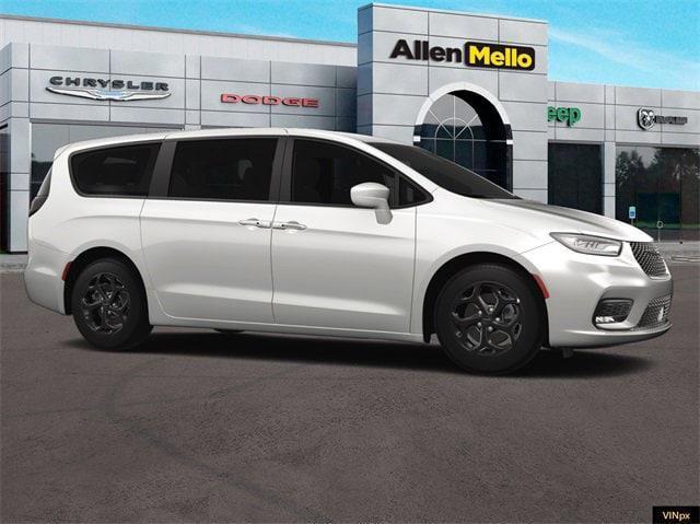 new 2023 Chrysler Pacifica Hybrid car, priced at $39,008