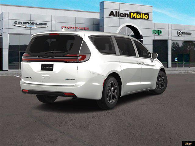 new 2023 Chrysler Pacifica Hybrid car, priced at $39,008