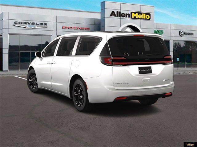 new 2023 Chrysler Pacifica Hybrid car, priced at $39,008