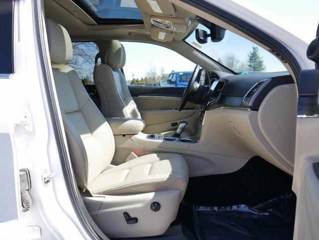 used 2021 Jeep Grand Cherokee car, priced at $29,331