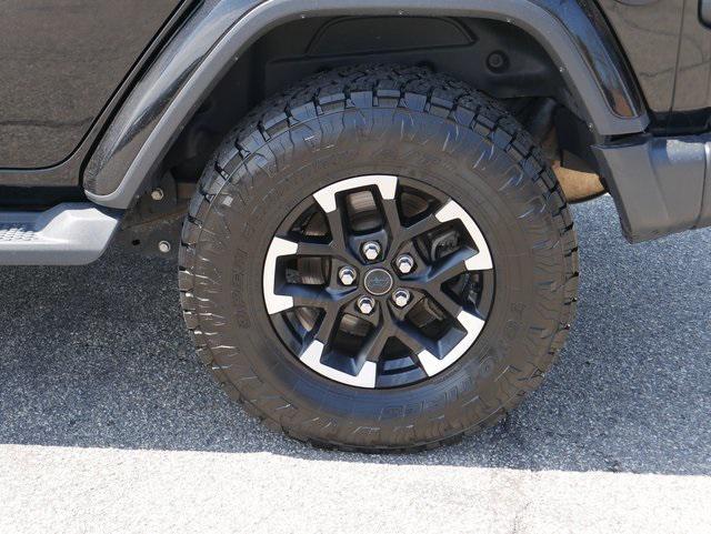 used 2018 Jeep Wrangler Unlimited car, priced at $23,287