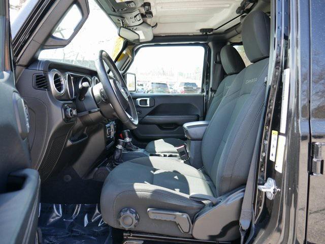 used 2018 Jeep Wrangler Unlimited car, priced at $23,287