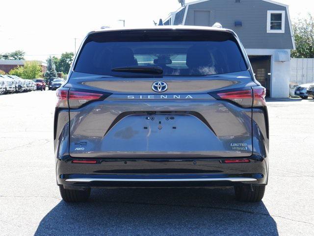 used 2022 Toyota Sienna car, priced at $45,998