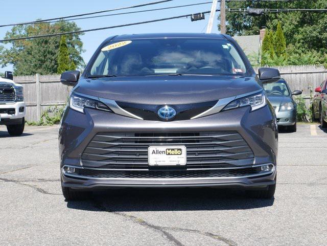 used 2022 Toyota Sienna car, priced at $45,998