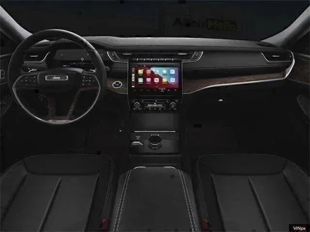 new 2025 Jeep Grand Cherokee car, priced at $43,101