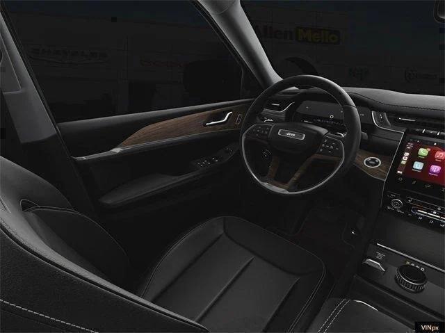 new 2025 Jeep Grand Cherokee car, priced at $44,101