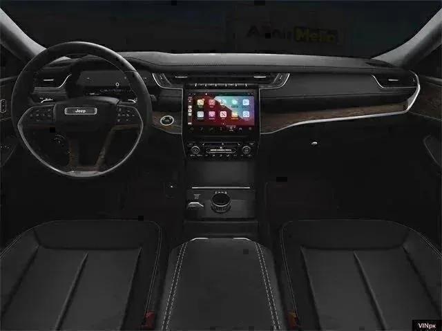 new 2025 Jeep Grand Cherokee car, priced at $46,965