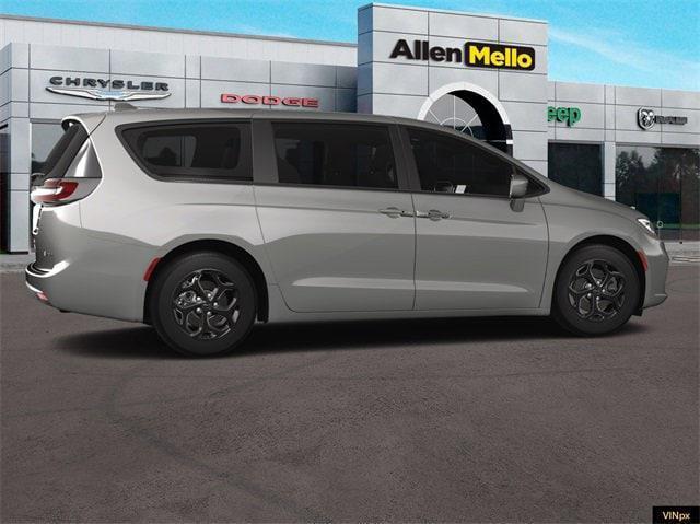 new 2023 Chrysler Pacifica Hybrid car, priced at $39,626