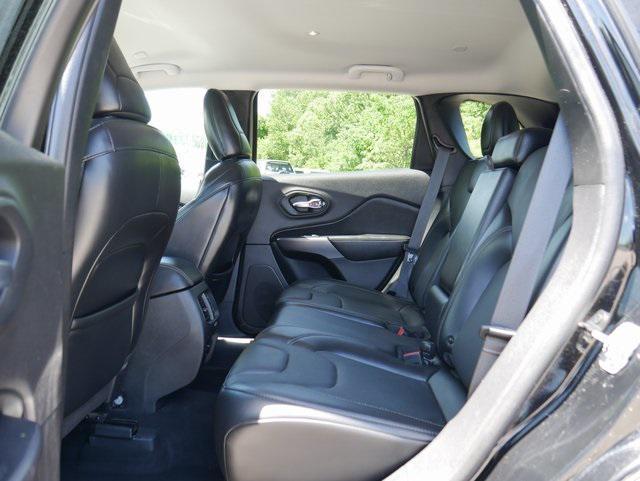 used 2019 Jeep Cherokee car, priced at $17,950