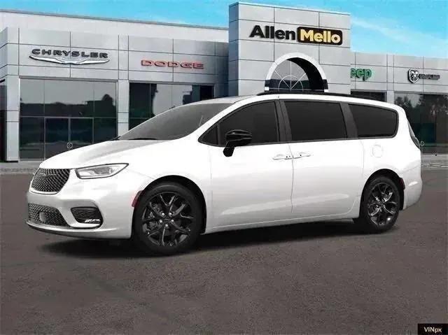 new 2024 Chrysler Pacifica car, priced at $40,616