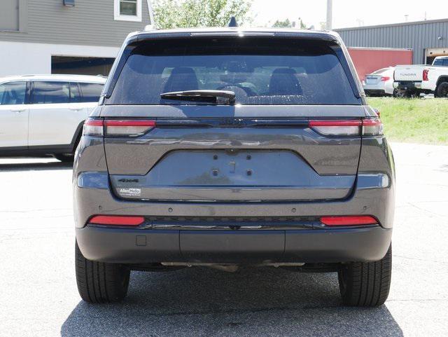 used 2023 Jeep Grand Cherokee car, priced at $34,000