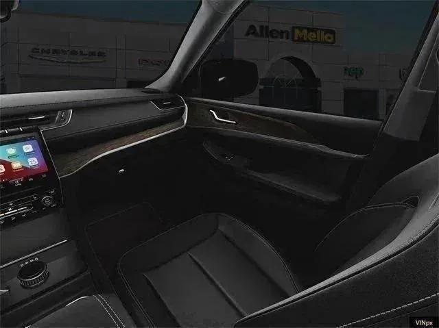 new 2025 Jeep Grand Cherokee car, priced at $47,232