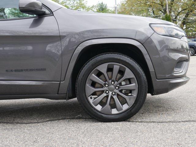 used 2020 Jeep Cherokee car, priced at $20,189