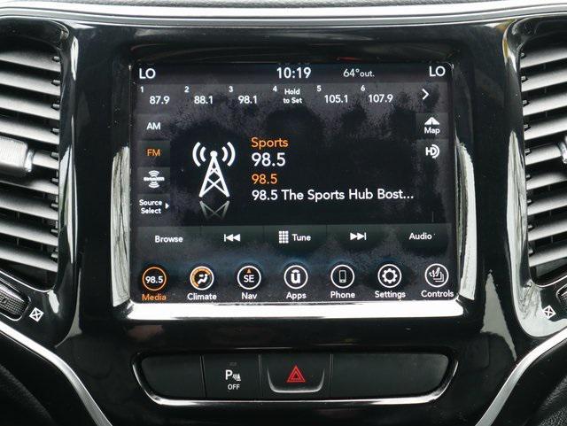 used 2020 Jeep Cherokee car, priced at $20,189