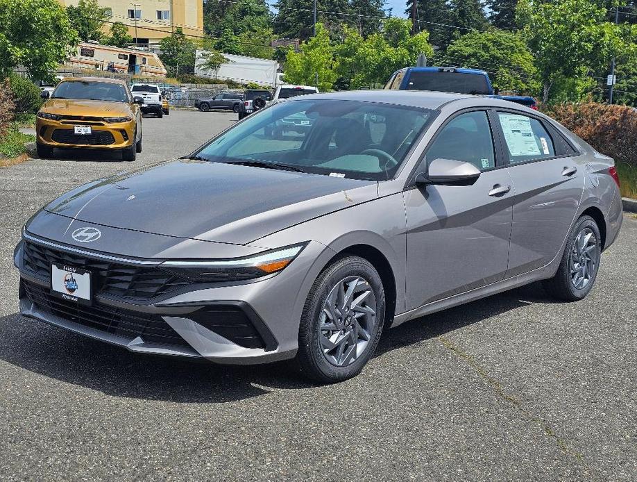 new 2024 Hyundai Elantra car, priced at $21,810