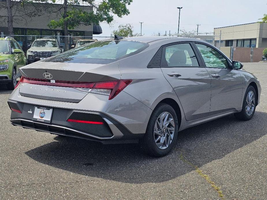 new 2024 Hyundai Elantra car, priced at $21,810