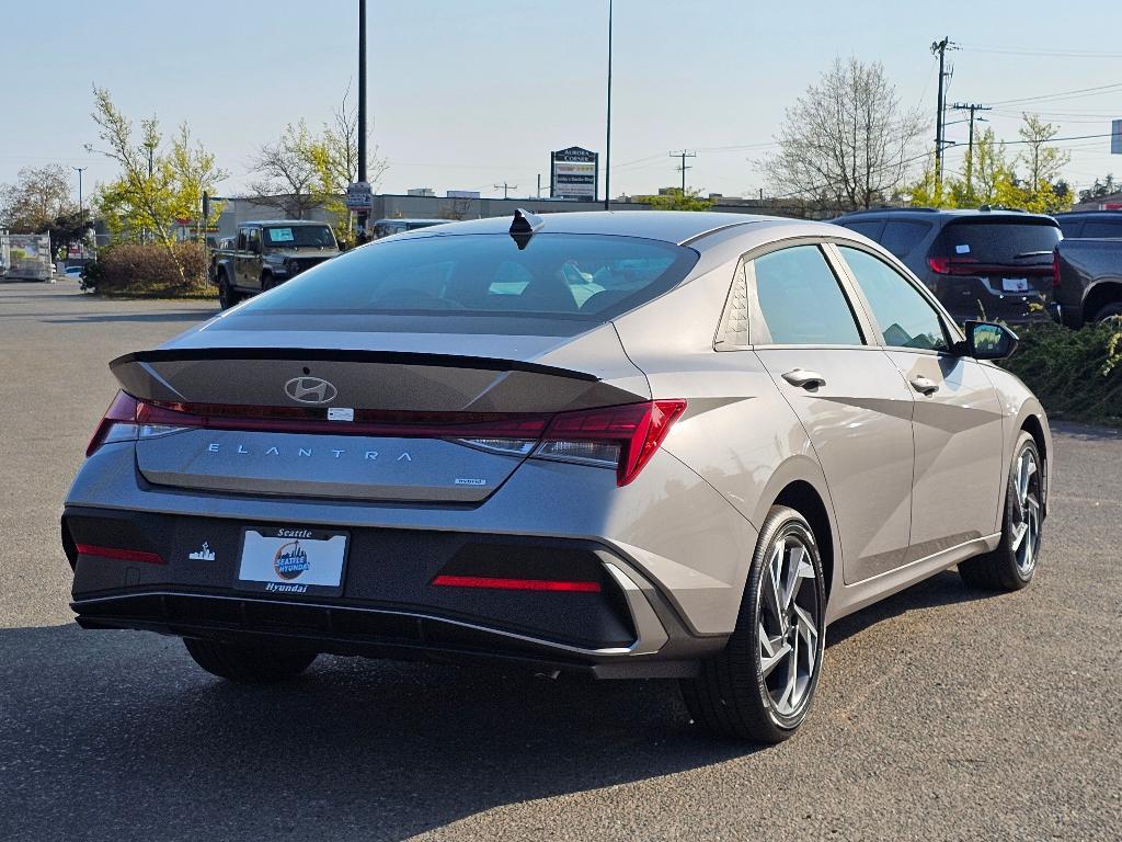 new 2025 Hyundai ELANTRA HEV car, priced at $27,417