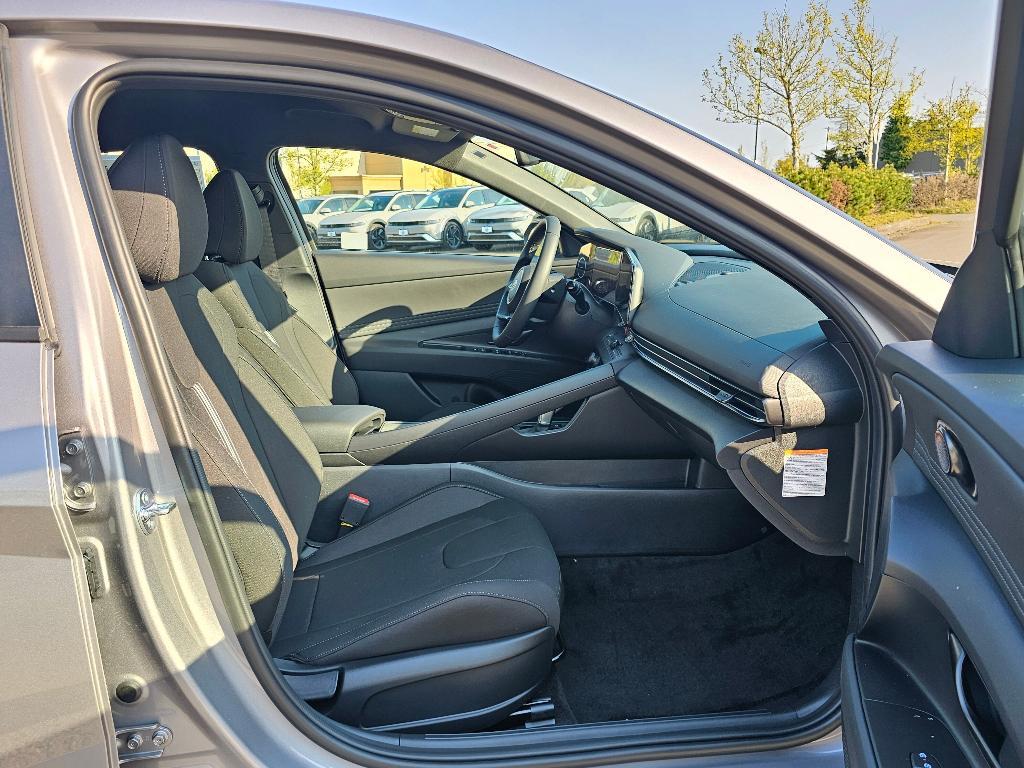 new 2025 Hyundai ELANTRA HEV car, priced at $27,417