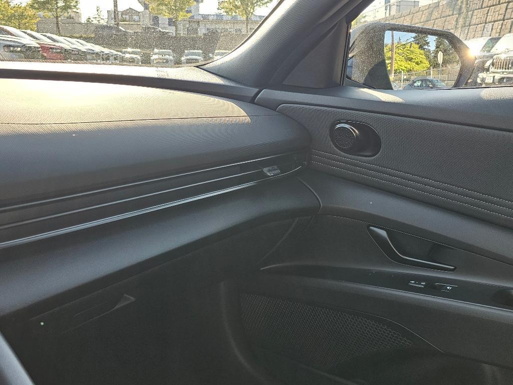 new 2025 Hyundai ELANTRA HEV car, priced at $27,417