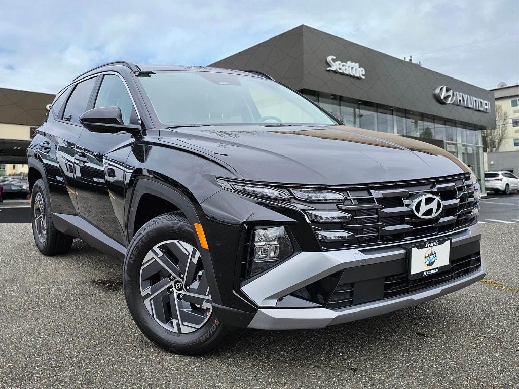 new 2025 Hyundai TUCSON Hybrid car, priced at $33,536