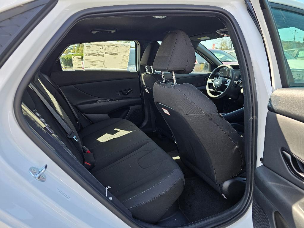 new 2025 Hyundai ELANTRA HEV car, priced at $27,906
