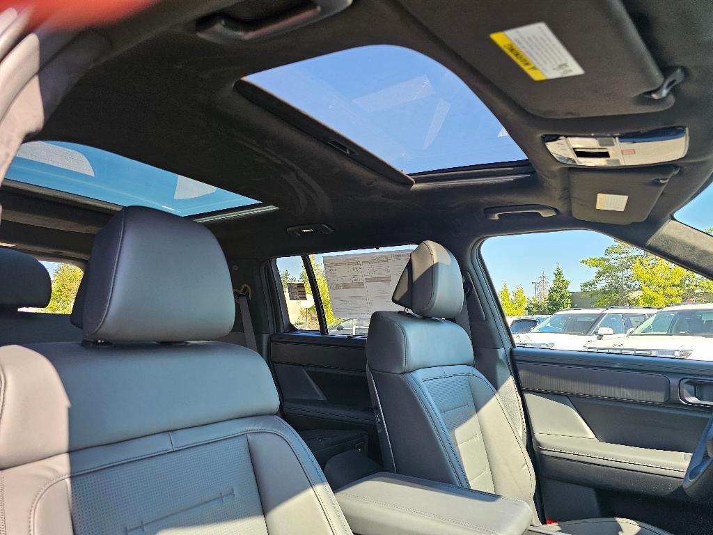 new 2025 Hyundai SANTA FE HEV car, priced at $46,484