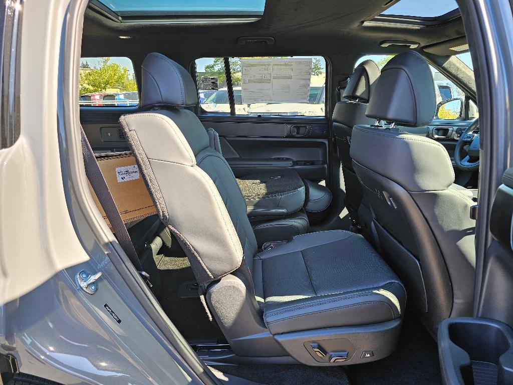 new 2025 Hyundai SANTA FE HEV car, priced at $46,484