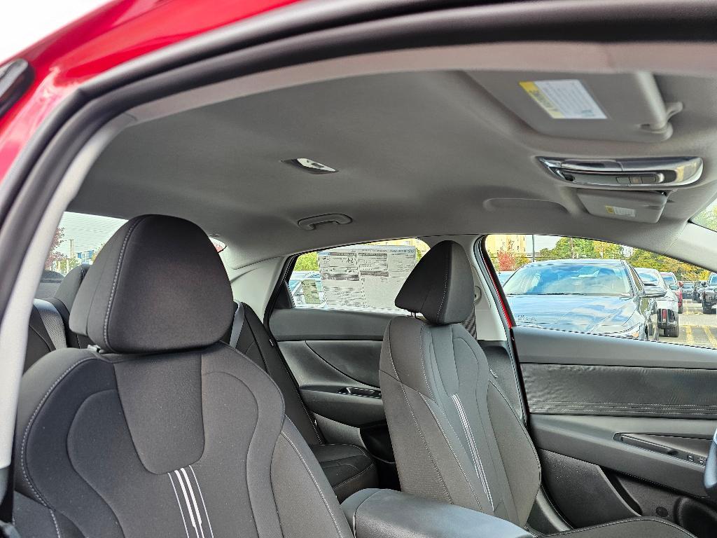 new 2025 Hyundai ELANTRA HEV car, priced at $22,366