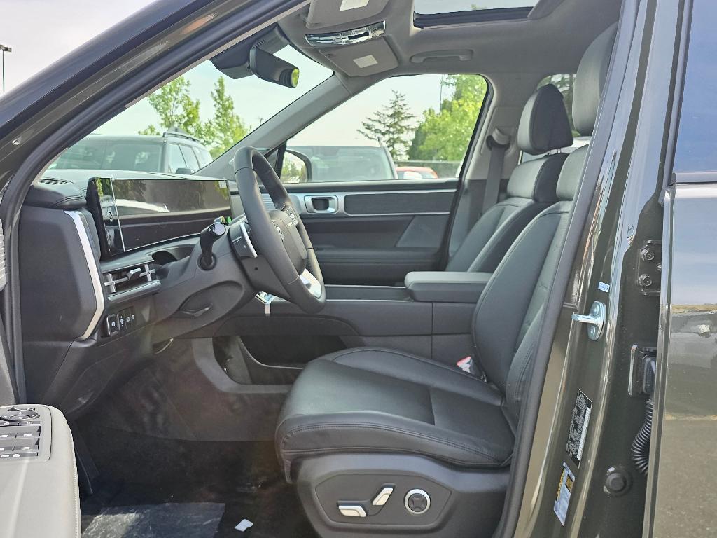 new 2025 Hyundai Santa Fe car, priced at $44,221