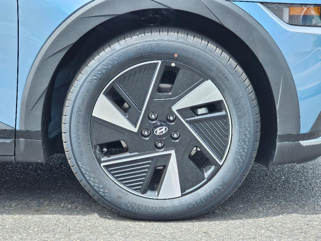 new 2025 Hyundai IONIQ 5 car, priced at $48,424