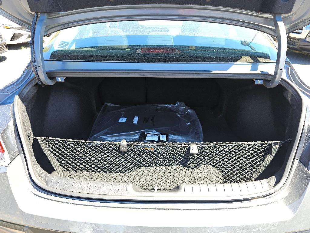 new 2025 Hyundai Elantra car, priced at $25,924