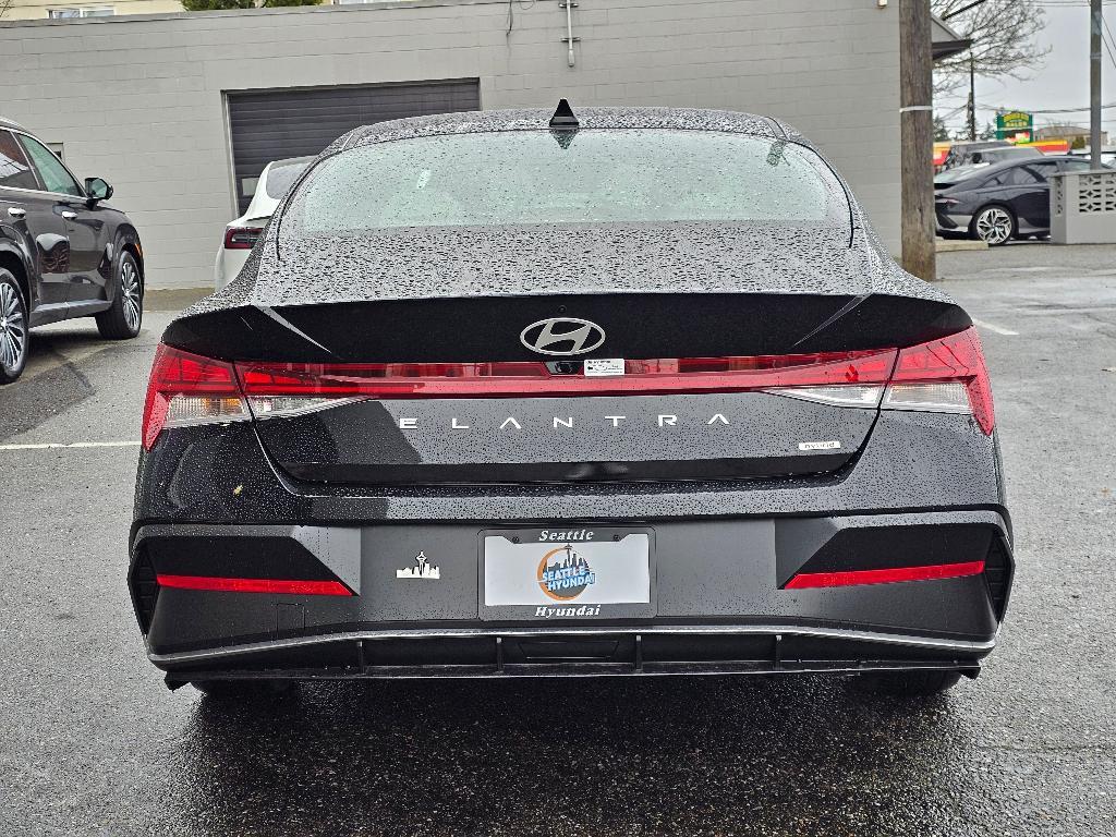 new 2025 Hyundai Elantra HEV car, priced at $30,454