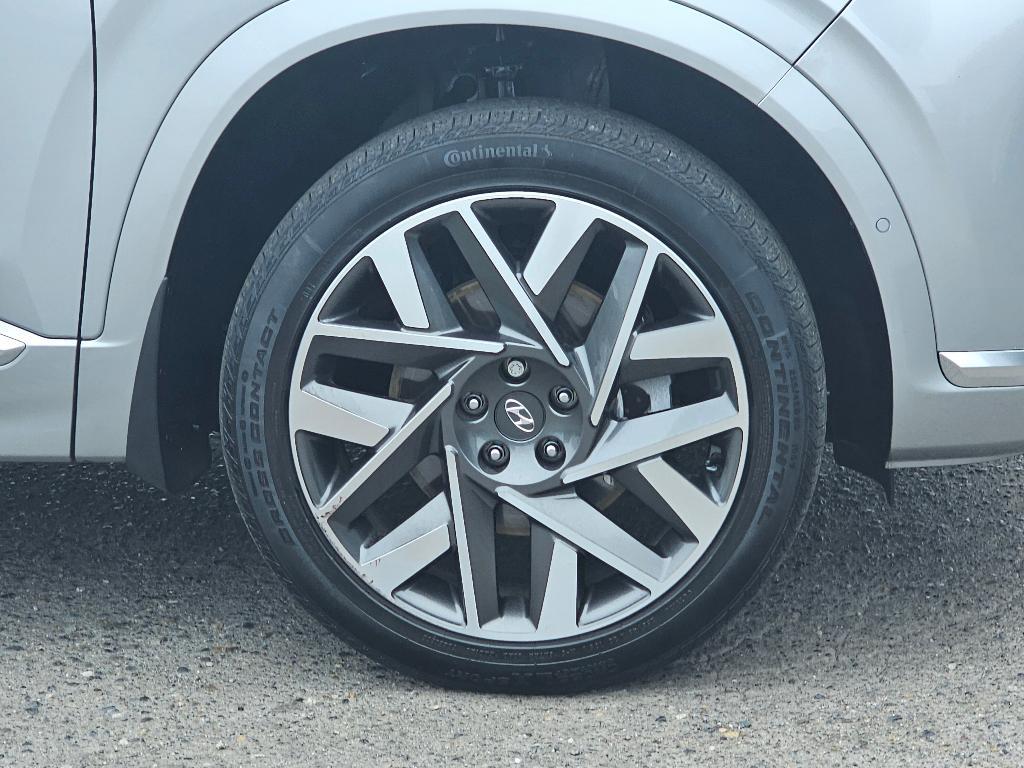 used 2023 Hyundai Santa Fe car, priced at $30,172