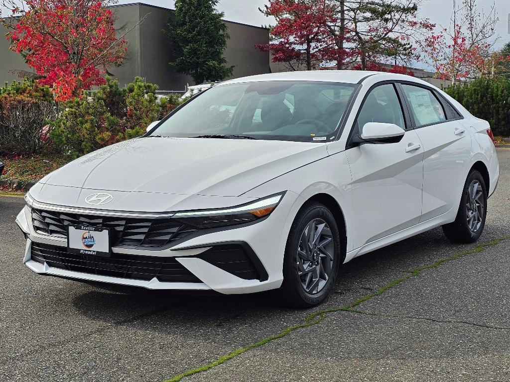 new 2026 Hyundai ELANTRA HEV car, priced at $26,024