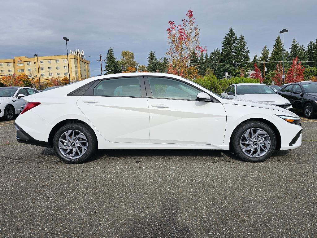 new 2026 Hyundai ELANTRA HEV car, priced at $26,024