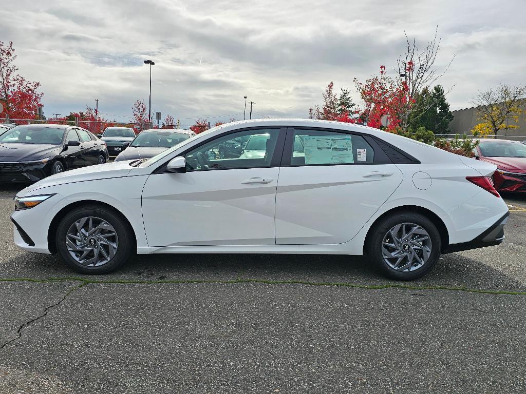 new 2026 Hyundai ELANTRA HEV car, priced at $26,024