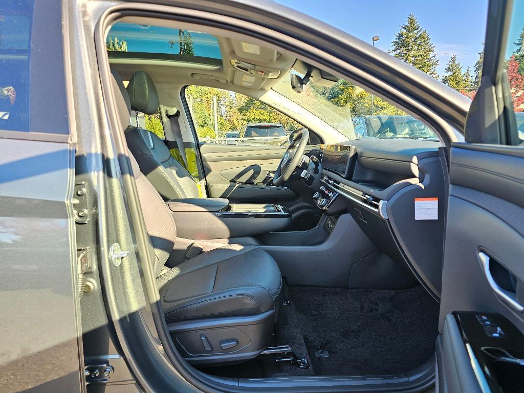 new 2025 Hyundai TUCSON Hybrid car, priced at $39,143