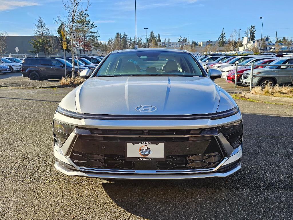 new 2025 Hyundai Sonata Hybrid car, priced at $37,648