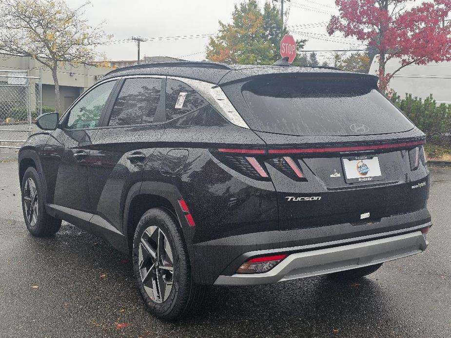 new 2025 Hyundai Tucson Hybrid car, priced at $37,383