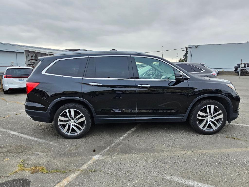 used 2017 Honda Pilot car, priced at $24,888