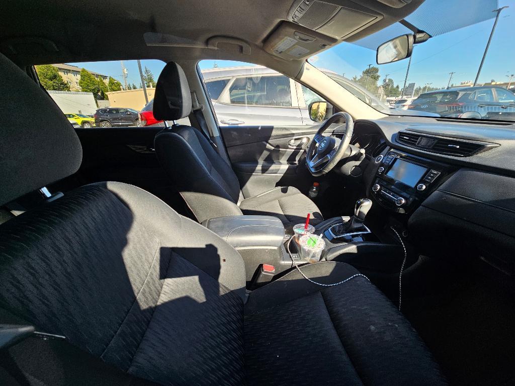 used 2018 Nissan Rogue car, priced at $13,777