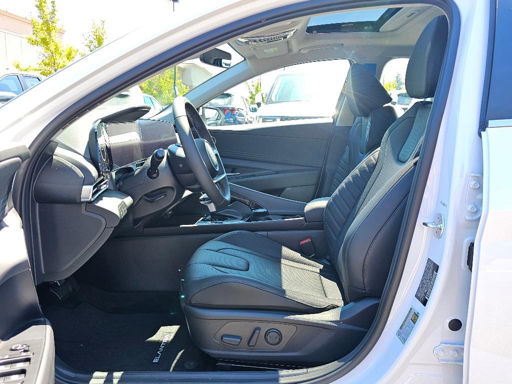 new 2025 Hyundai Elantra car, priced at $24,528