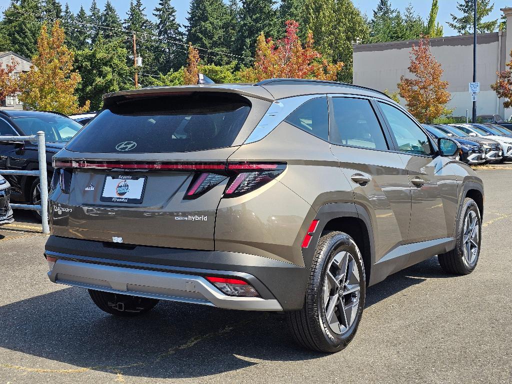 new 2025 Hyundai TUCSON Hybrid car, priced at $37,169