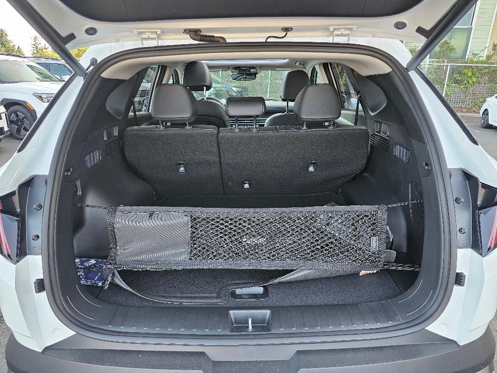 new 2025 Hyundai TUCSON Hybrid car, priced at $41,691