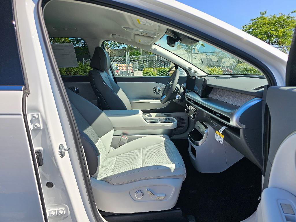 new 2026 Hyundai IONIQ 9 car, priced at $63,420