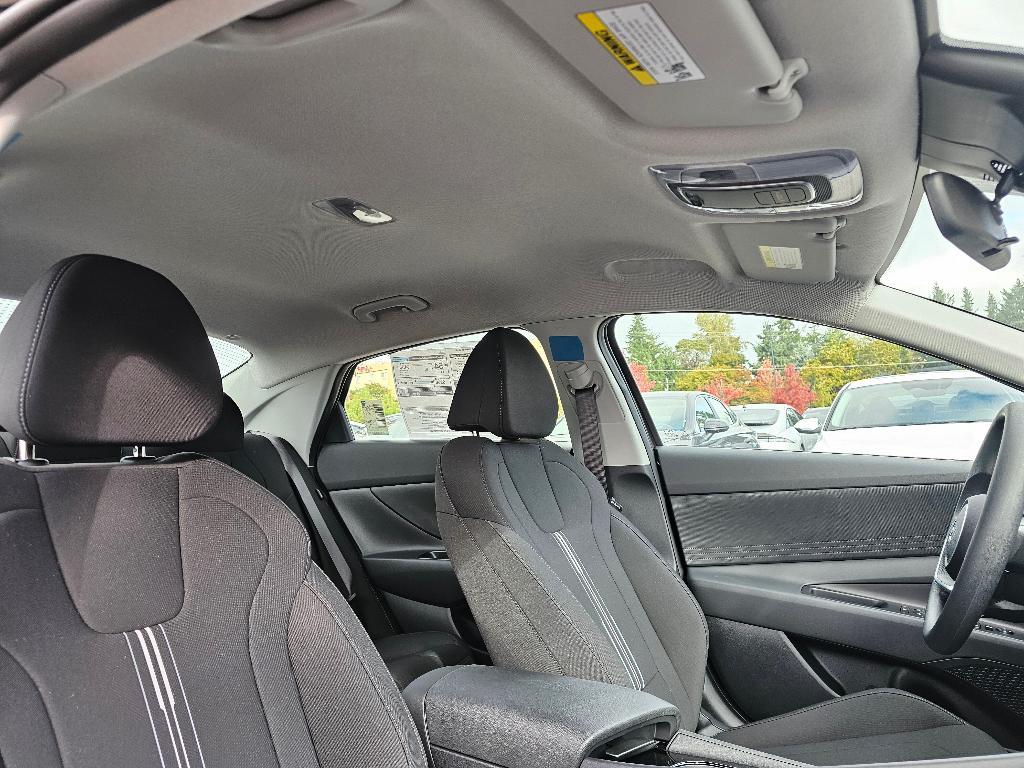 new 2025 Hyundai ELANTRA HEV car, priced at $23,083