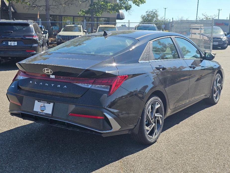 new 2024 Hyundai Elantra car, priced at $23,585