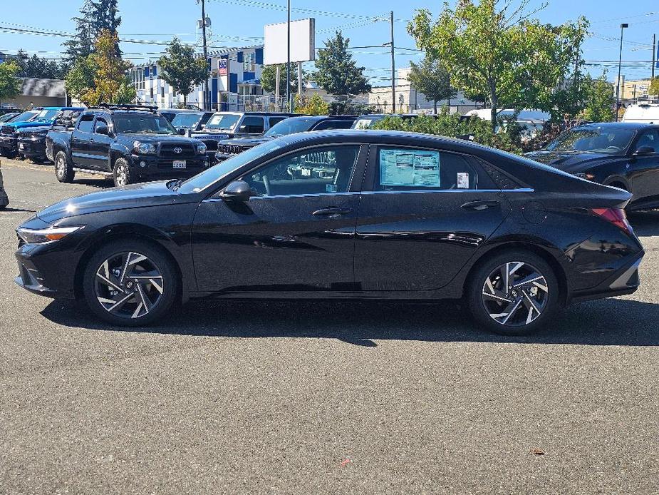 new 2024 Hyundai Elantra car, priced at $23,585