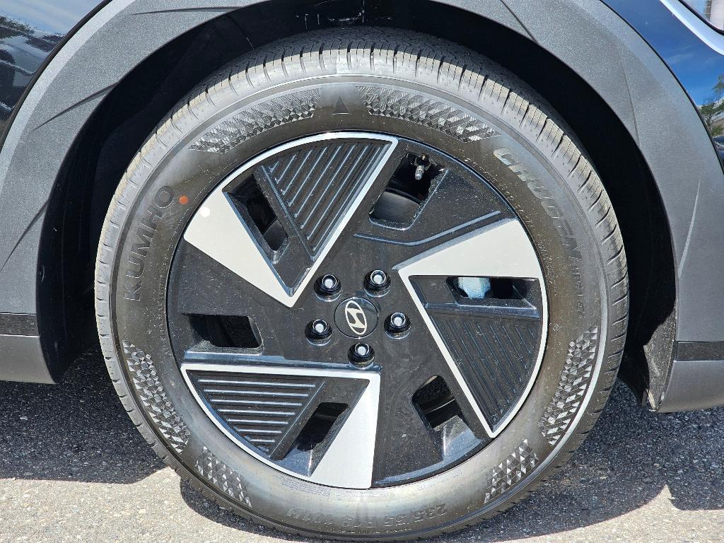 new 2025 Hyundai IONIQ 5 car, priced at $36,895